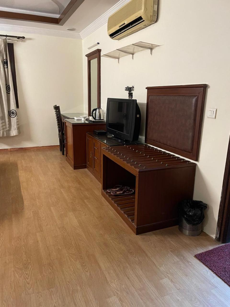 Residency Stay Inn Neu-Delhi Exterior foto