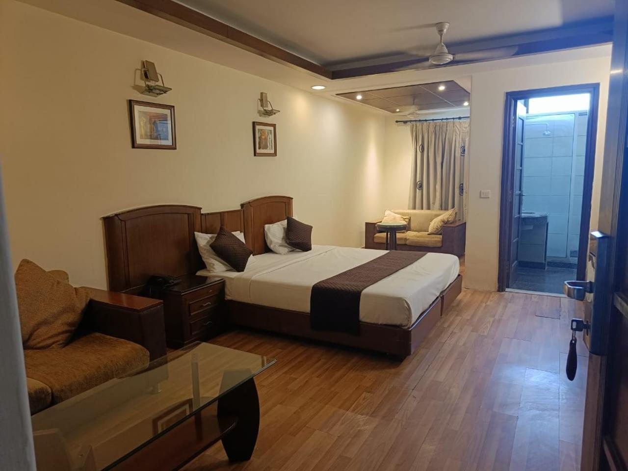Residency Stay Inn Neu-Delhi Exterior foto