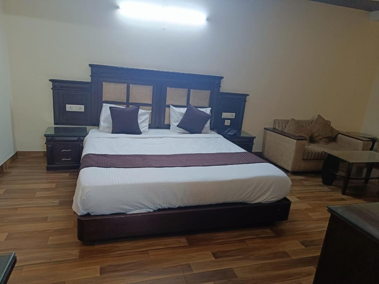 Residency Stay Inn Neu-Delhi Exterior foto
